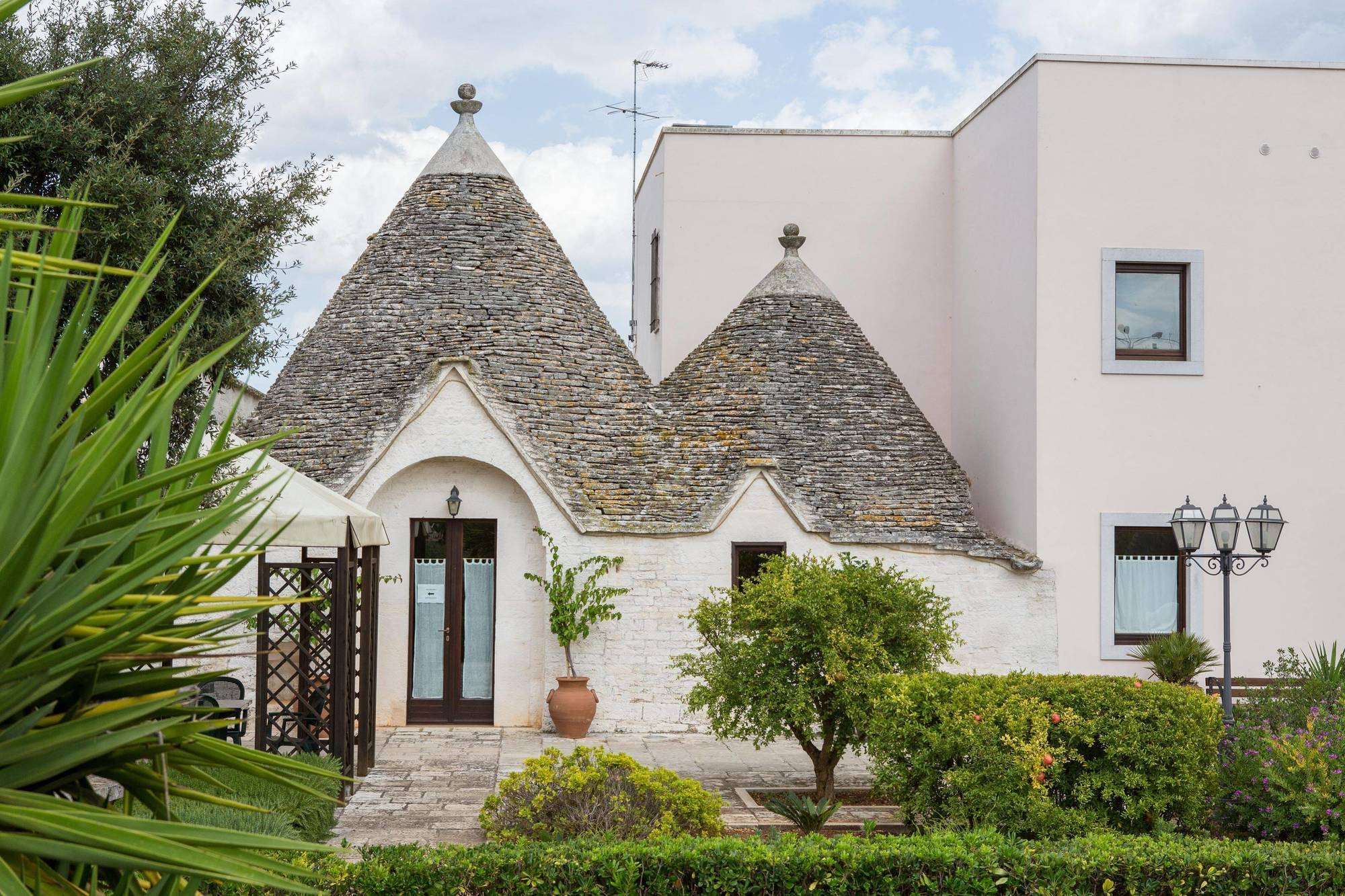 Hotel Ramapendula Alberobello Exterior photo